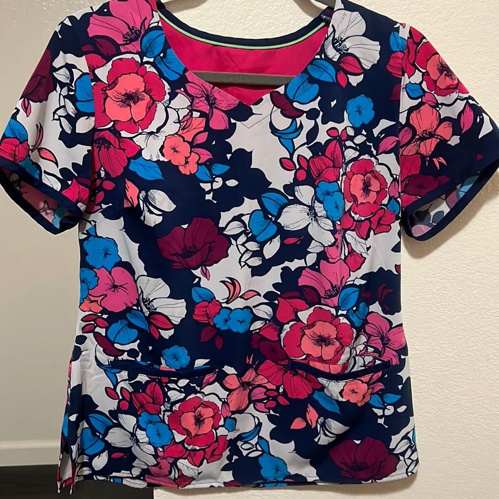 Scrub Top